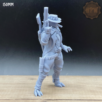 Female Dragonfolk Gunslinger | 3D Resin Print