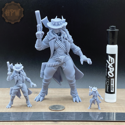 Female Dragonfolk Gunslinger | 3D Resin Print